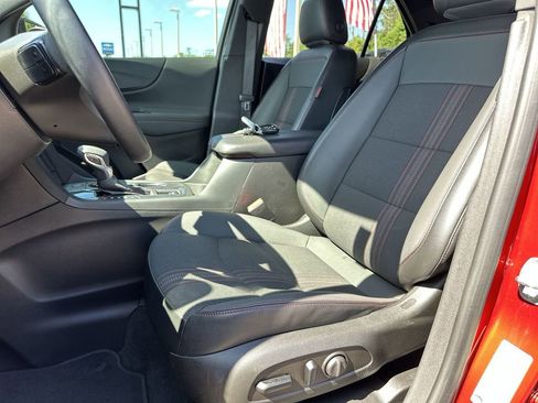 Used 2024 Chevrolet Equinox RS FWD image 19