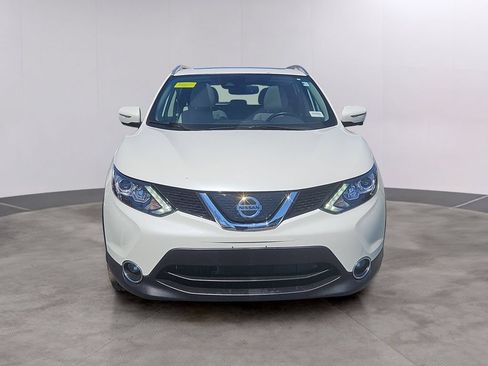 Used 2019 Nissan Rogue Sport SL w/ Premium Package AWD/4WD image 2