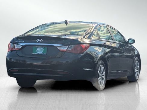 Used 2011 Hyundai Sonata GLS image 4