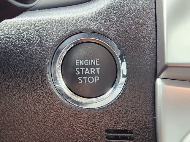 Used 2023 Toyota 4Runner Limited RWD image 15