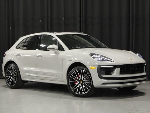 New 2026 Porsche Macan S AWD/4WD image 7