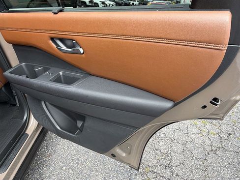 Used 2024 Nissan Pathfinder Platinum w/ Cargo Package FWD image 18