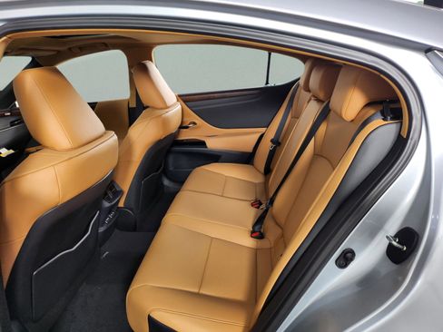 New 2025 Lexus ES 350 w/ Premium Package image 27