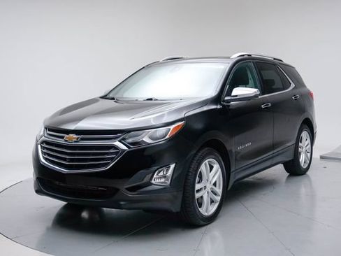 Used 2020 Chevrolet Equinox Premier AWD/4WD image 1