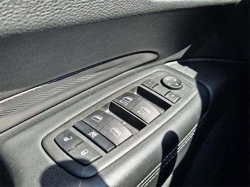 Used 2022 Dodge Durango GT image 33