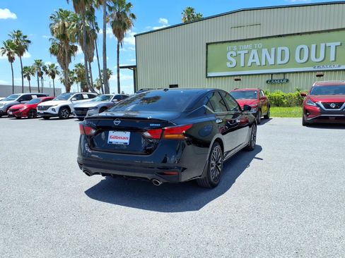 Used 2025 Nissan Altima 2.5 SV w/ SV Special Edition Package FWD image 8