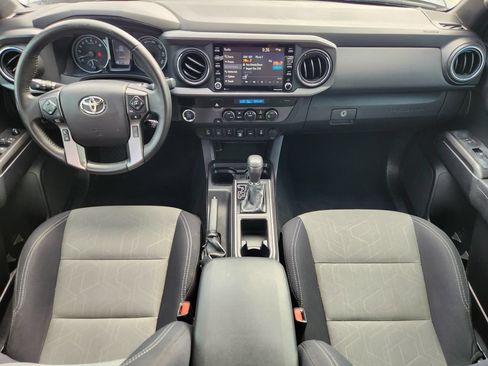 Used 2021 Toyota Tacoma TRD Sport w/ Technology Package RWD image 27