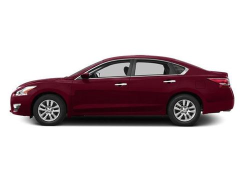 Used 2013 Nissan Altima 2.5 S image 3