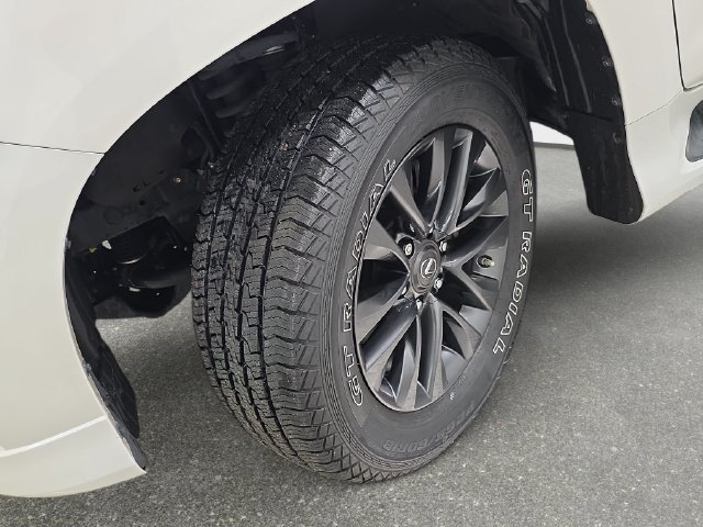 Used 2023 Lexus GX 460 Premium w/ Premium Package AWD/4WD image 30