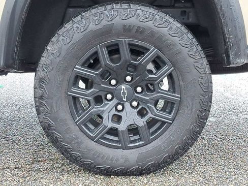 Used 2024 Chevrolet Colorado Trail Boss image 37