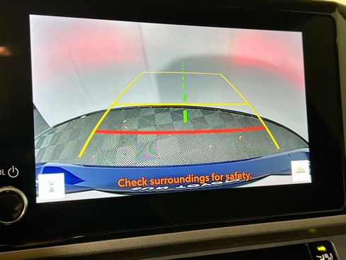 Used 2025 Toyota Camry LE FWD image 29