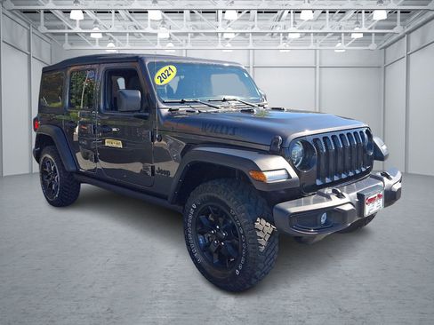 Used 2021 Jeep Wrangler Unlimited Sport image 7