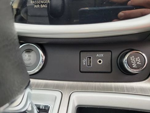 Used 2018 Nissan Murano Platinum AWD/4WD image 17