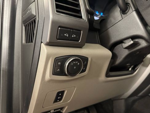 Used 2019 Ford F250 XLT w/ XLT Value Package image 17