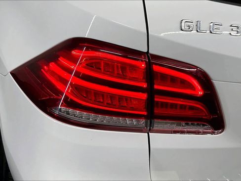 Used 2016 Mercedes-Benz GLE 350 4MATIC image 28
