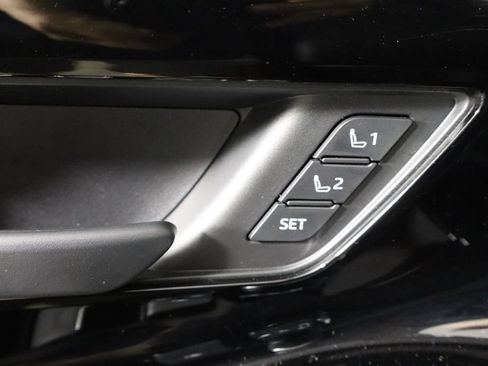 Used 2023 Subaru Solterra AWD image 22