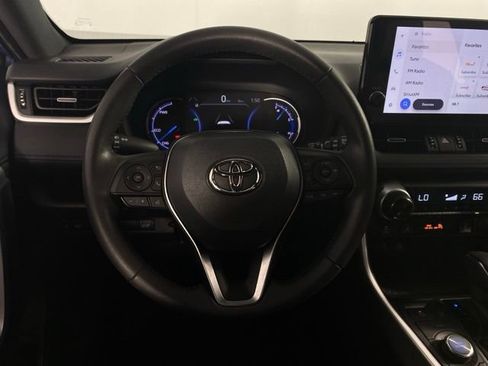 Used 2024 Toyota RAV4 XSE AWD/4WD image 20