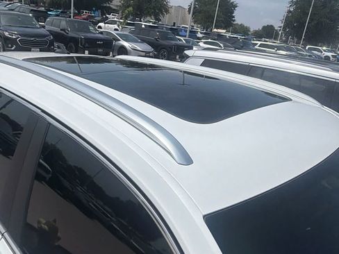 Used 2024 Volkswagen Atlas Cross Sport SEL R-Line AWD/4WD image 19