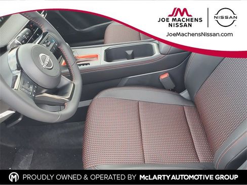 New 2026 Nissan Kicks SR image 11