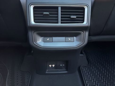 New 2026 Volkswagen Atlas Cross Sport SEL R-Line AWD/4WD image 20