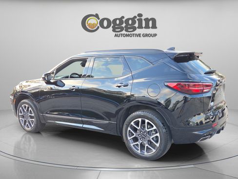 Used 2023 Chevrolet Blazer RS w/ Driver Confidence II Package image 3