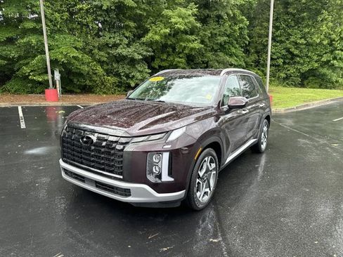 Used 2023 Hyundai Palisade Limited image 3