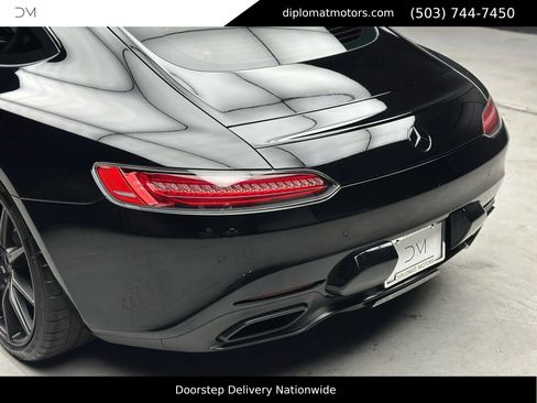 Used 2016 Mercedes-Benz AMG GT S image 16