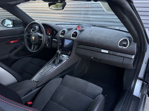 Certified 2025 Porsche 718 Boxster Spyder RS image 35