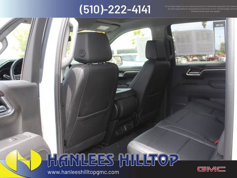 Used 2025 GMC Sierra 1500 SLT RWD image 15