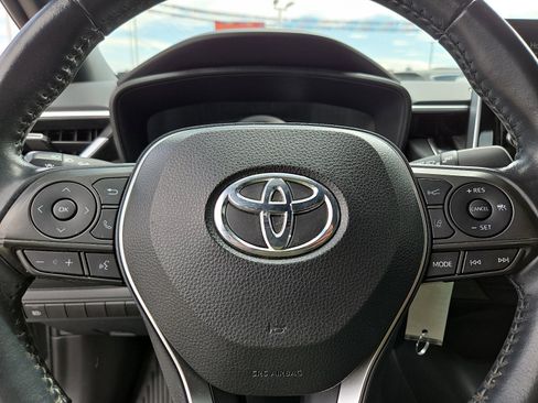 Used 2021 Toyota Corolla SE image 12