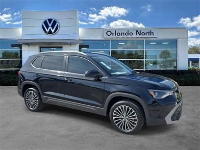 New 2025 Volkswagen Taos SE