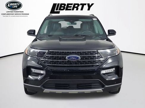 Used 2023 Ford Explorer XLT w/ Equipment Group 202A AWD/4WD image 8