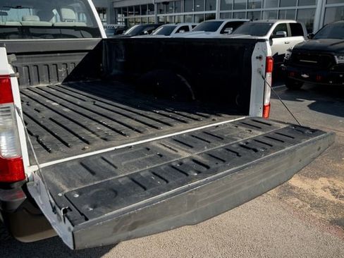 Used 2018 Ford F250 XL w/ Power Equipment Group image 12