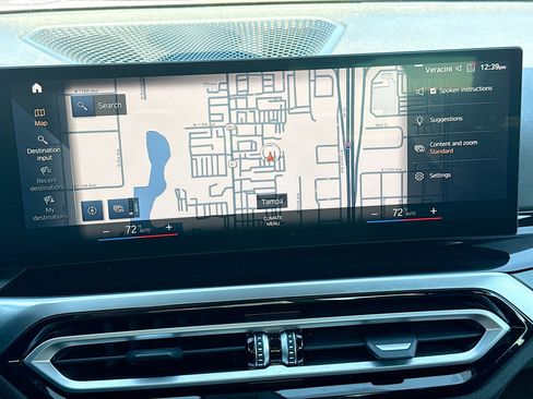 Used 2023 BMW 330i Sedan w/ Premium Package image 32