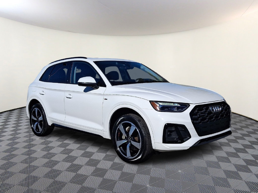 Certified 2023 Audi Q5 2.0T Premium Plus AWD/4WD image 1