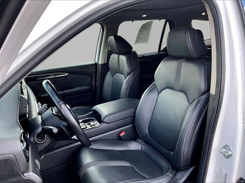 Used 2023 Honda Pilot Touring image 21