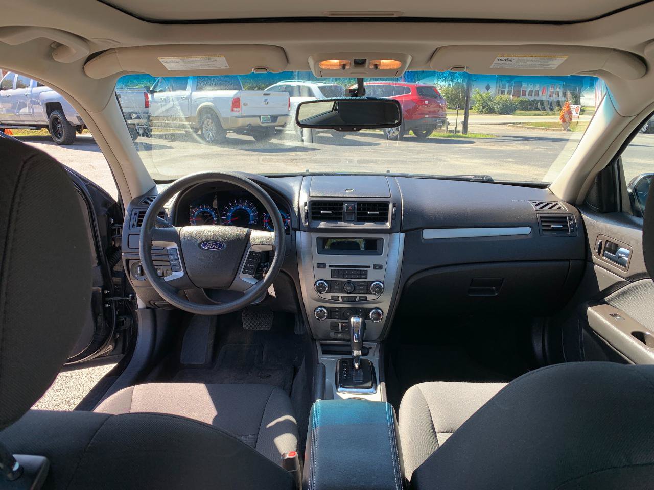 Used 2011 Ford Fusion SE w/ 202A Rapid Spec Order Code FWD image 32