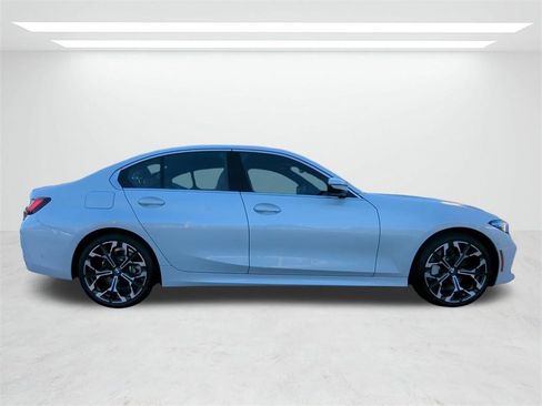 New 2026 BMW 330i Sedan w/ Premium Package image 3