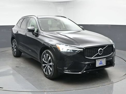 Used 2024 Volvo XC60 B5 Plus w/ Protection Package Premier AWD/4WD image 2