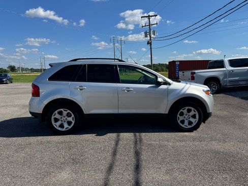 Used 2014 Ford Edge SEL w/ Equipment Group 205A image 6