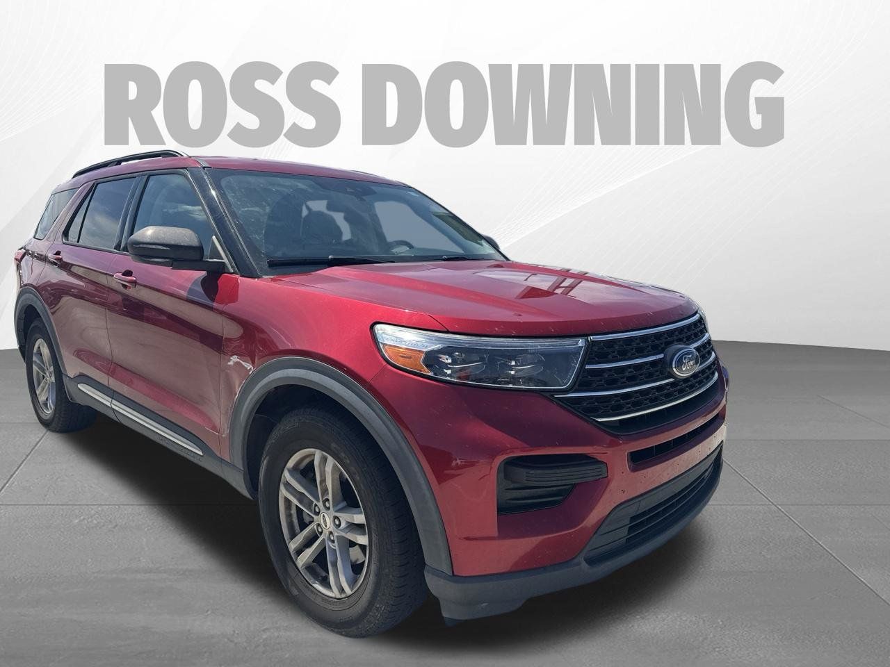 Used 2020 Ford Explorer XLT RWD image 3