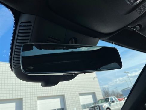 Certified 2025 Mercedes-Benz GLB 250 4MATIC image 26