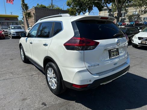 Used 2019 Nissan Rogue SV FWD image 7