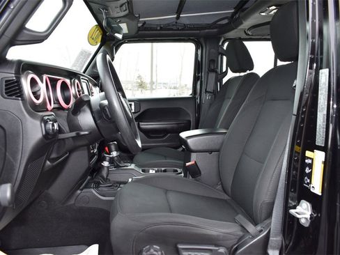 Used 2021 Jeep Wrangler Unlimited Sport image 15