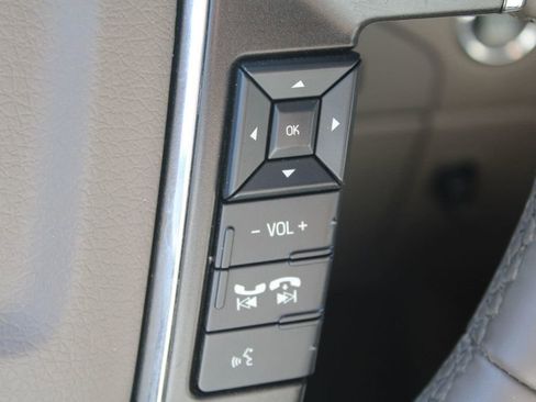 Used 2015 Lincoln Navigator 2WD image 30