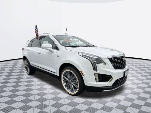 Certified 2024 Cadillac XT5 Premium Luxury image 4