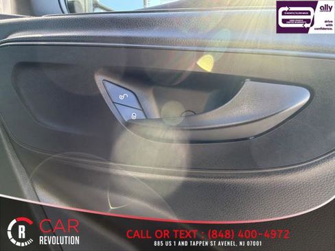Used 2023 Mercedes-Benz Sprinter 1500 w/ Parking Package image 27
