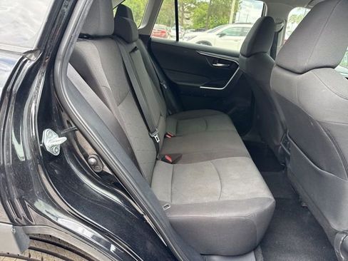 Used 2024 Toyota RAV4 XLE FWD image 8