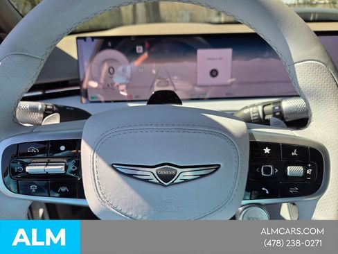 Used 2026 Genesis Electrified GV70 Advanced image 23