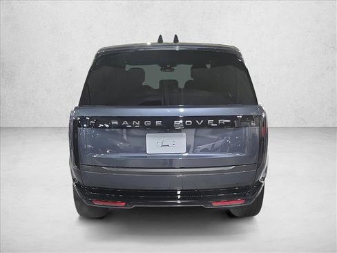 New 2026 Land Rover Range Rover SE image 6